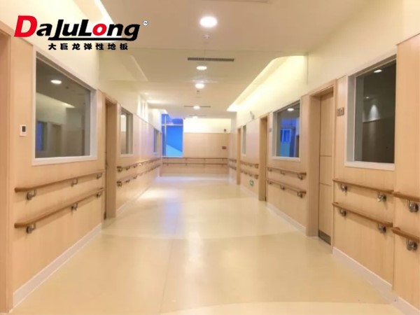 大巨龍同質透心地板廣州泰和婦幼醫院案例